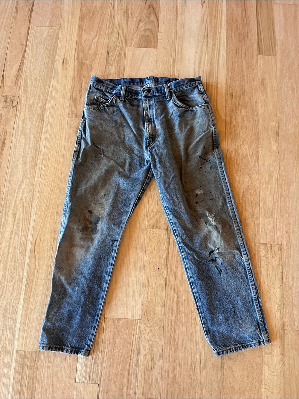 Rustler Men’s Vintage Denim Painters Distressed Jeans 38x30